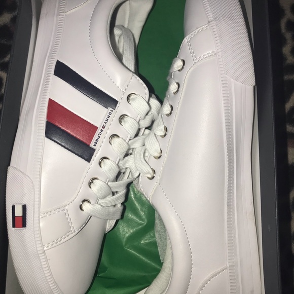 tommy lightz sneaker